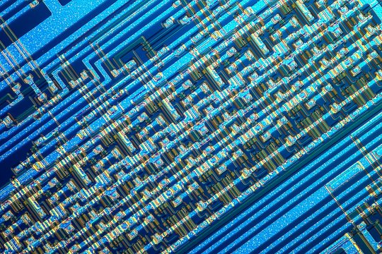 Microchip, light micrograph