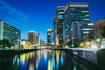 Obraz premium 大阪の都市風景