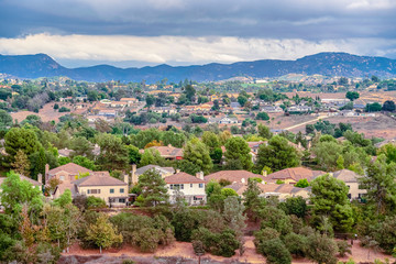 Fototapeta na wymiar View of a housing estate in Southern California