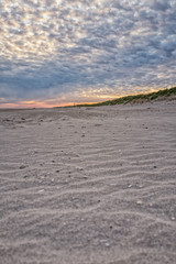 dänischer strand im abendlicht