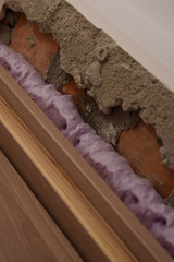 Installation of doors using polyurethane foam mounting