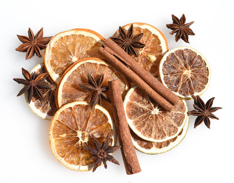 Weihnachtsgewuerze, Sternanis, Illicium verum, Zimt