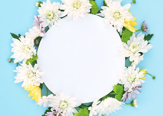 Spring flower arrangement on a blue background.