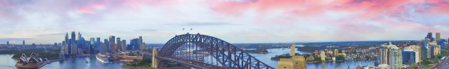 Fototapeta na wymiar Sydney Harbour Bridge at sunet, view from the sky