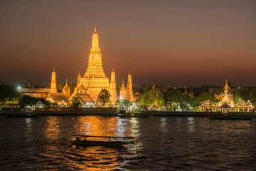 Naklejka premium THAILAND BANGKOK WAT ARUN