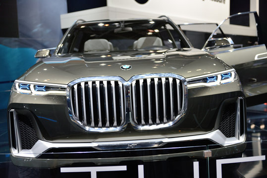 DUBAI, UAE - NOVEMBER 17: The BMW Concept X7 iPerformance is on Dubai Motor Show 2017 on November 17, 2017