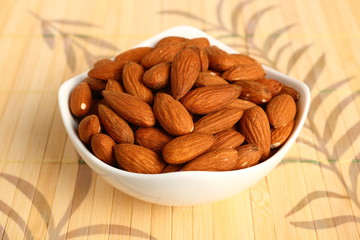 Shelled Almonds