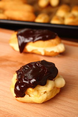 Making Eclair
