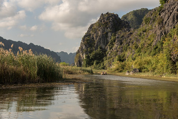 Sampang in der Trockenen Halong Bucht