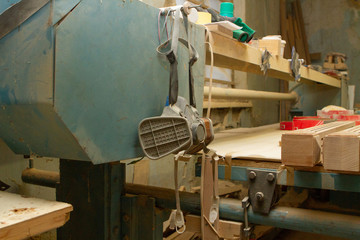 tools for the production of wooden furniture, carpentry shop work.