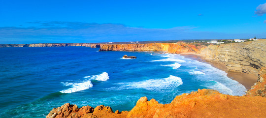Steilküste bei Cabo de São Vicente, Sagres-Algarve/Portugal