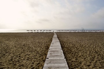 walkway to the beach