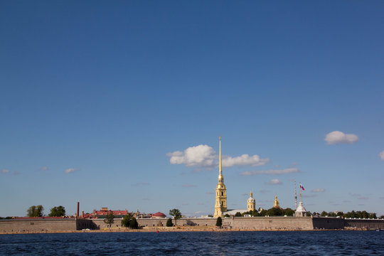 "Architecture Of Saint Petersburg". Saint-Petersburg. Russia