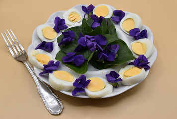 oeufs à la violette