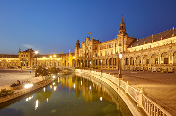 Fototapeta na wymiar Plaza de España (Spain Square) in Seville, Spain