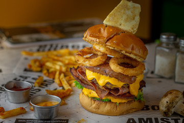 hamburguesa gigante apanados