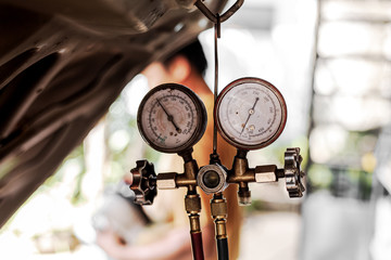 manometers measuring equipment for filling air conditioners,gauges.