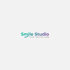 simple smile logotype, smile fun logo