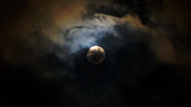Full Moon and clouds moving