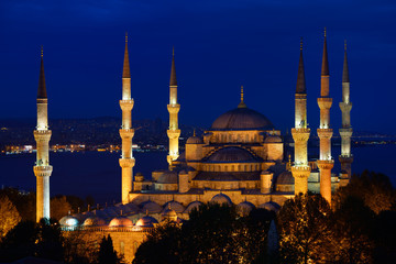Lit Blue Mosque at twilight on the Bosphorus Sultanahmet Istanbul Turkey