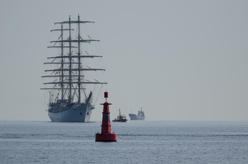 NAVIGATION BUOY - Sailing vessel, maerchant vessel and motorboat at the sign
