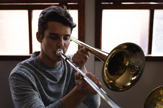 Teenage musicians rehearsing