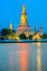 Fototapeta premium Wat Arun, Bangkok, Thailandia.