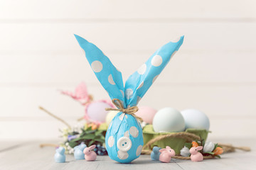 easter bunny easter gift concept. do-it-yourself idea for Easter.