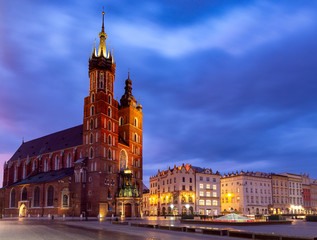 Plakat Krakow. St. Mary's Church and market square at dawn.
