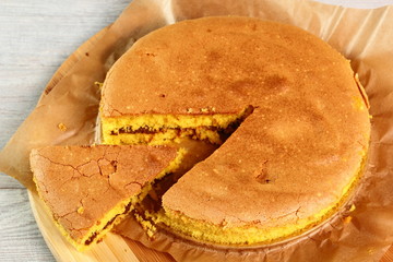 Sponge cake stuffed with chocolate filling