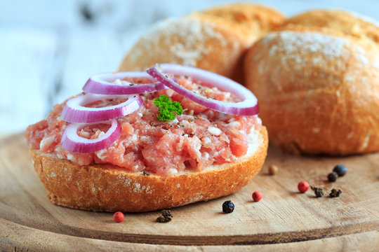 Hackbr&ouml;tchen