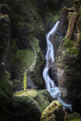 Obraz premium spectacular view into Kirkjubæjarklaustur canyon in southern Iceland, landscape 