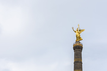 Fototapeta na wymiar Walk through the Tiergarten park , the Victory Column in Berlin , Germany