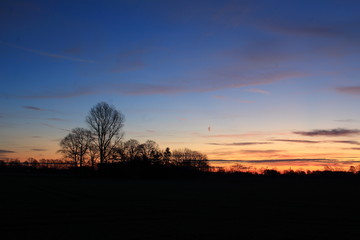 Landschaft im wunderschönen Morgenrot