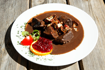 Wildgulasch