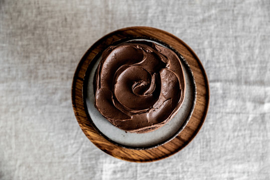 Chocolate frosting swirl 