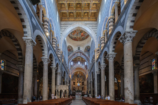Pisa Cathedral Interior, Piazza dei Miracoli, Pisa, Tuscany, Italy