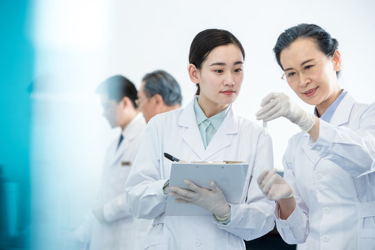 Medical experts to do research and analysis