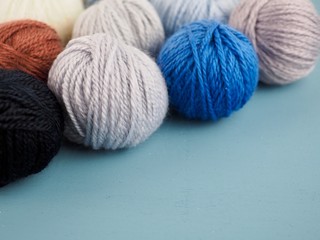 Fototapeta na wymiar round balls of colourful yarn 