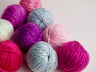 round balls of colourful yarn 