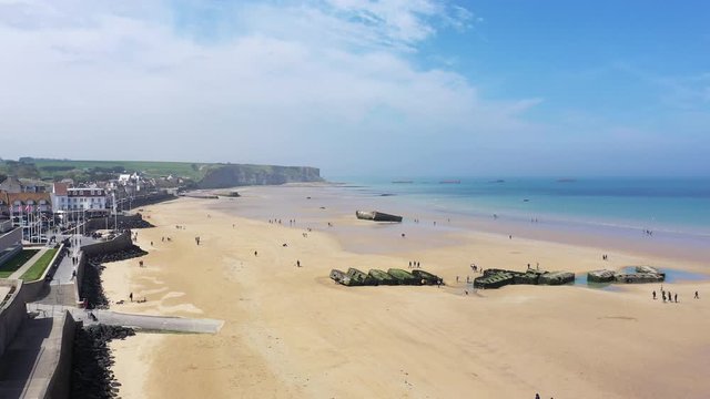 Panoramique sur la plage d'Arromanches-les-Bains