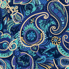 Original traditional oriental vintage paisley pattern in a modern version.