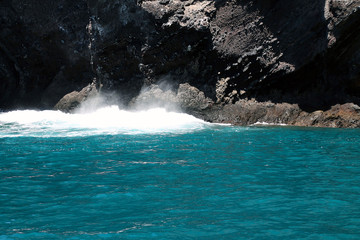 Powerful waves against the rocks