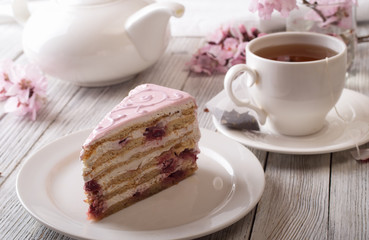 Pink cake - 315853607