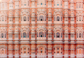 Fototapeta premium Hawa Mahal palace (Palace of the Winds) in Jaipur, Rajasthan , India