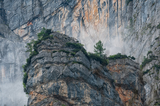 Fels im Nationalpark Ges&auml;use