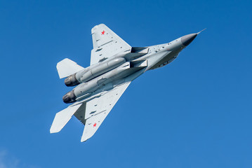 Fototapeta Russian Multirole Jet Fighter MiG-35. View on belly obraz