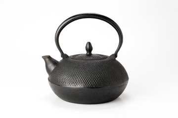 南部鉄器の鉄瓶と急須　日本の工芸品