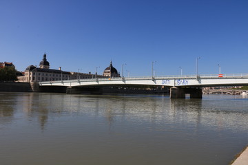 pont lyon