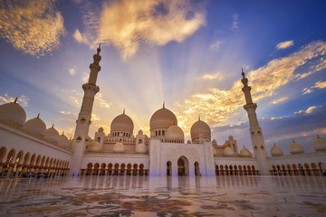 Sheikh Zayed Grand Mosque at sunset